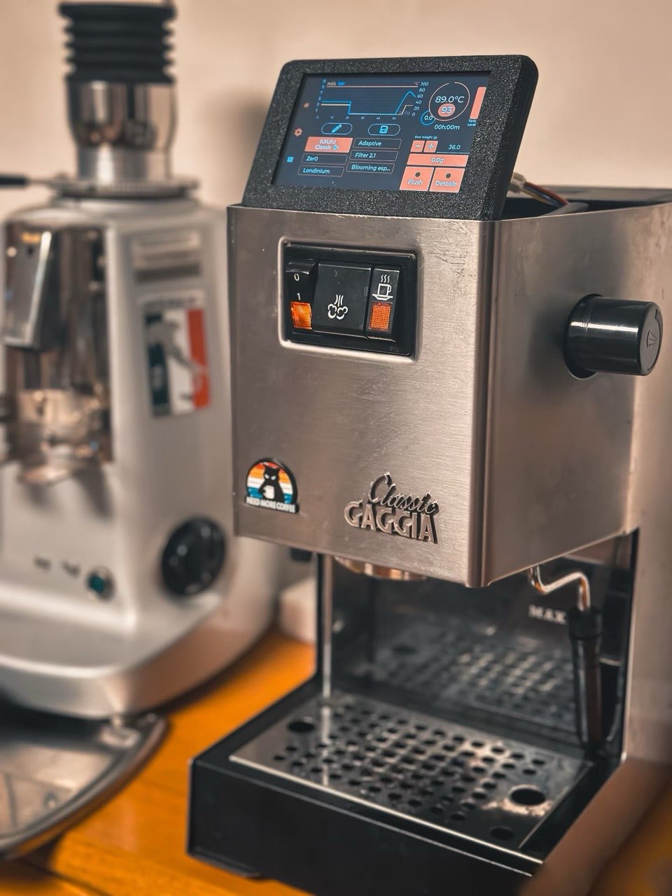 Modified Gaggia Classic Pro with an advanced display control module